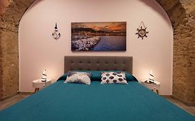 Stay In The Heart Of Salerno - Near The Duomo 